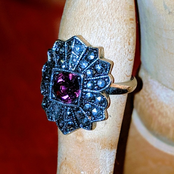 🌟💜 Purple 💍Gemstone Antiqued Ring - Picture 2 of 3